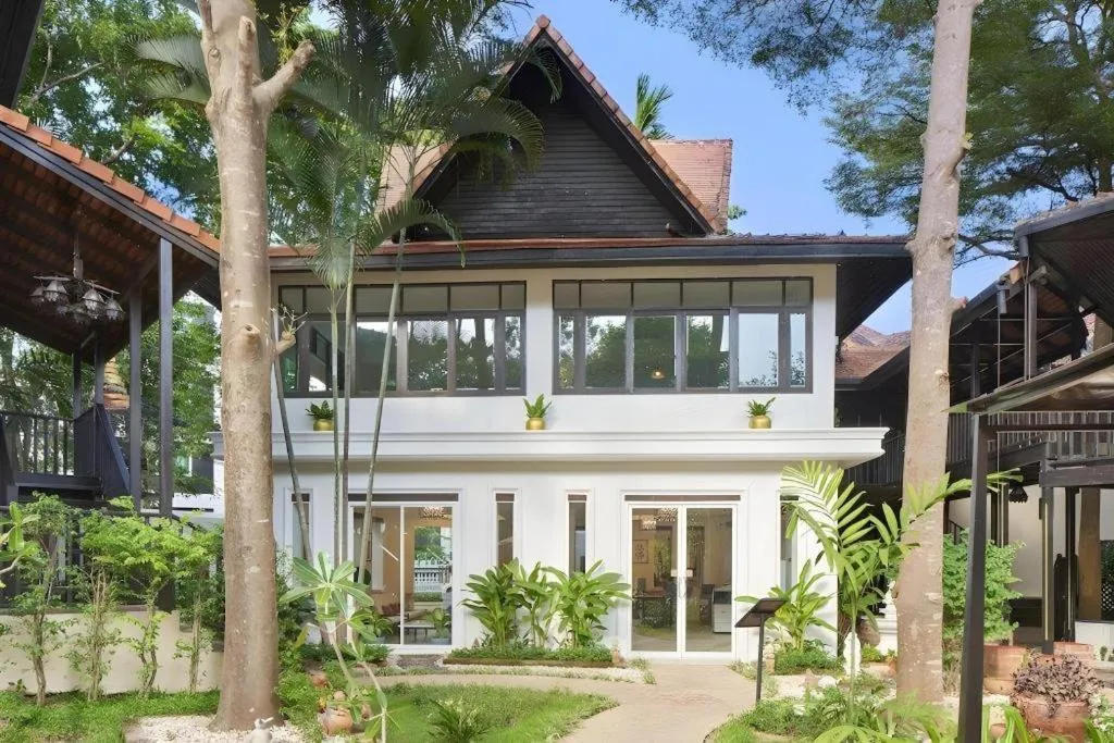 B2 Suthep Night Market Premier Resort