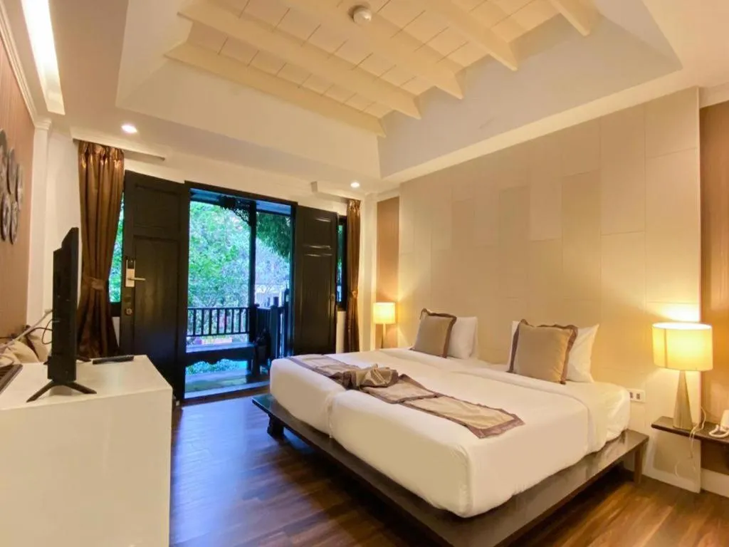 Bed in B2 Suthep Night Market Premier Resort