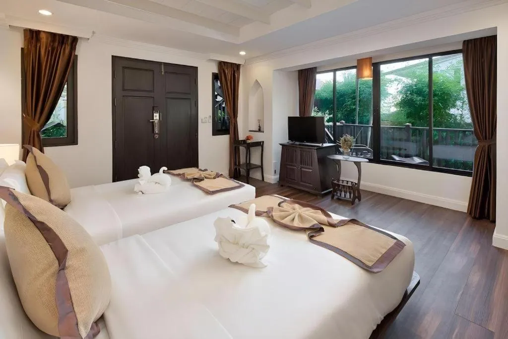 Bed in B2 Suthep Night Market Premier Resort