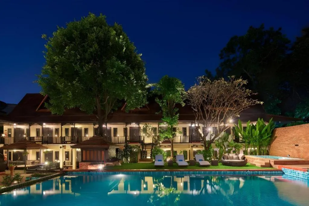 B2 Suthep Night Market Premier Resort