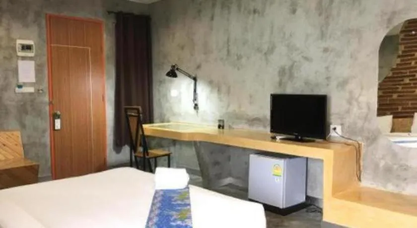 Bed in Tanisa Resort