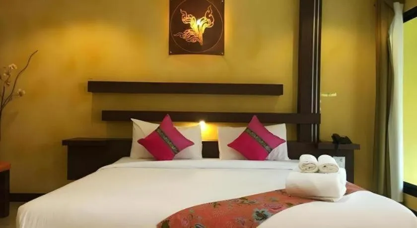 Bed in Tanisa Resort