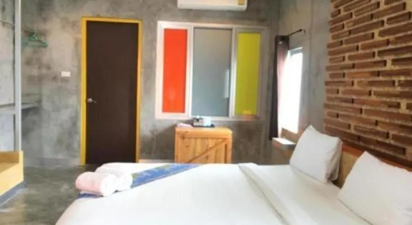 Bed in Tanisa Resort