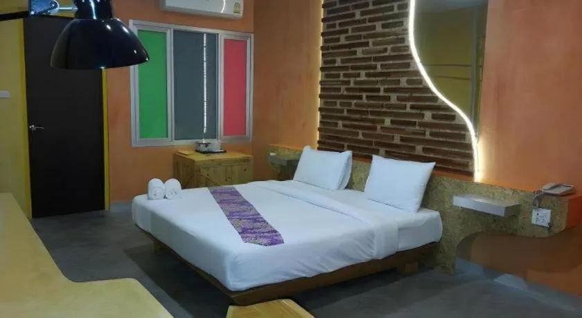 Bed in Tanisa Resort