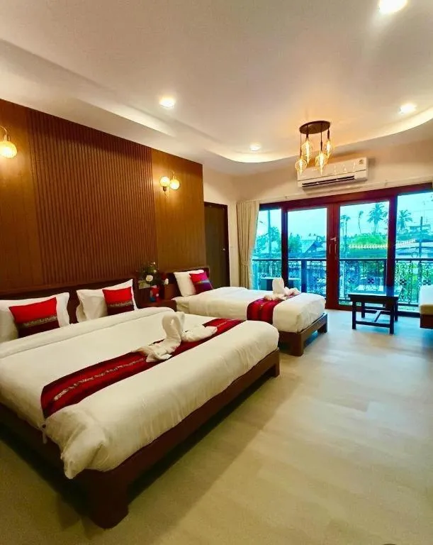 Bed in Baan Saranrom