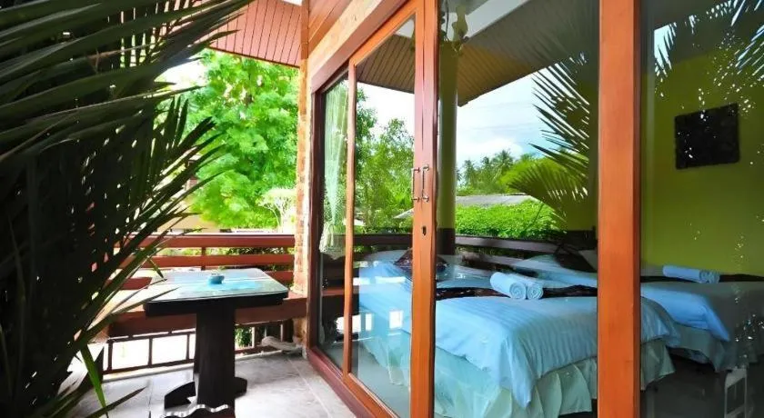 Bed in Baan Saranrom