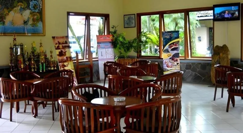 Augusta Hotel & Glamping Sukabumi