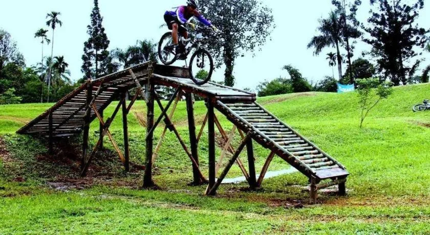 Augusta Hotel & Glamping Sukabumi