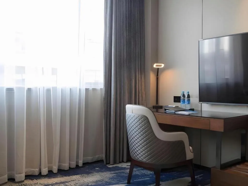 Zhonghao Boutique Hotel Dalang Business Center