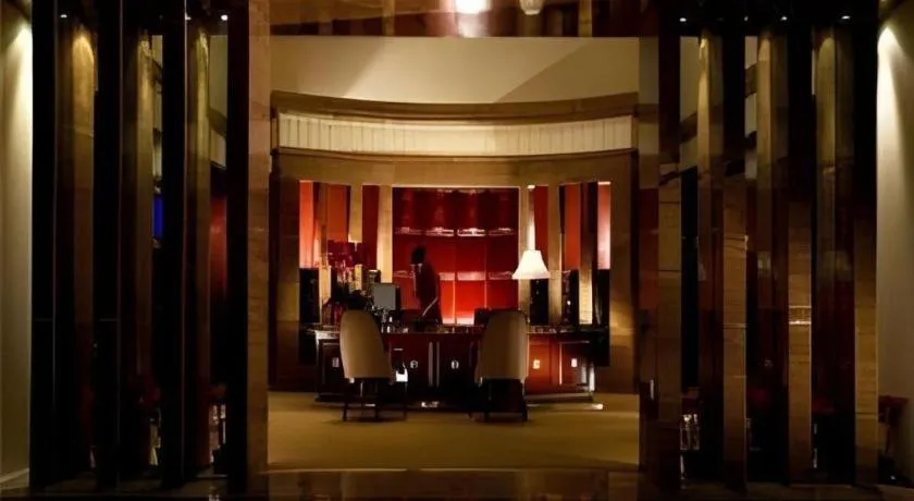 New Century Pujiang Hotel