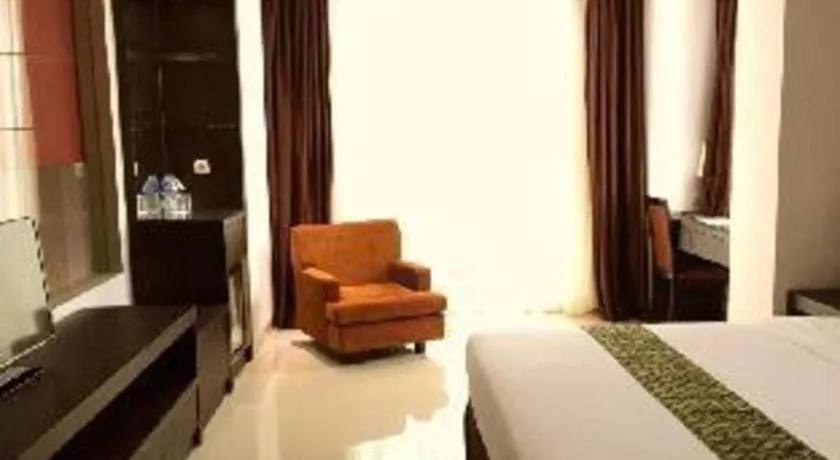 Bed in Grand Hawaii Hotel Pekanbaru