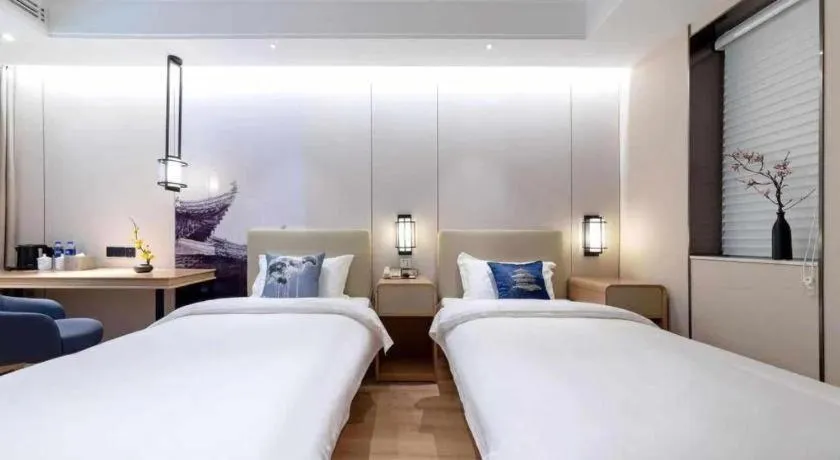 Bed in Beijing Inner Mongolia Hotel Chaoyang