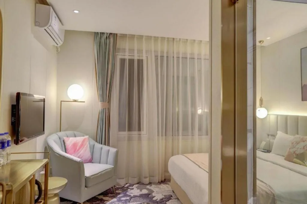 Bed in Beijing Inner Mongolia Hotel Chaoyang