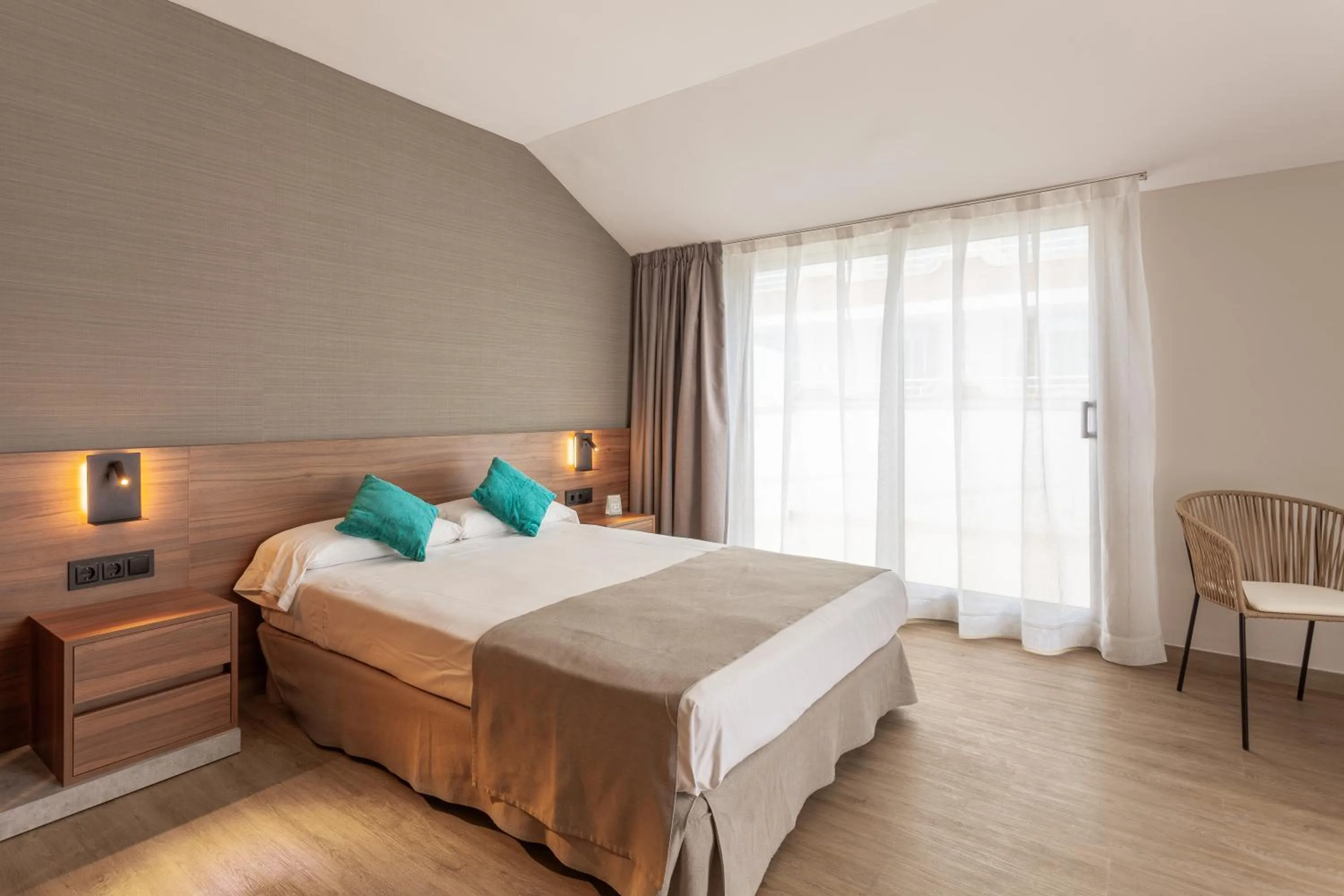 Bedroom, Bed in DWO Sirius