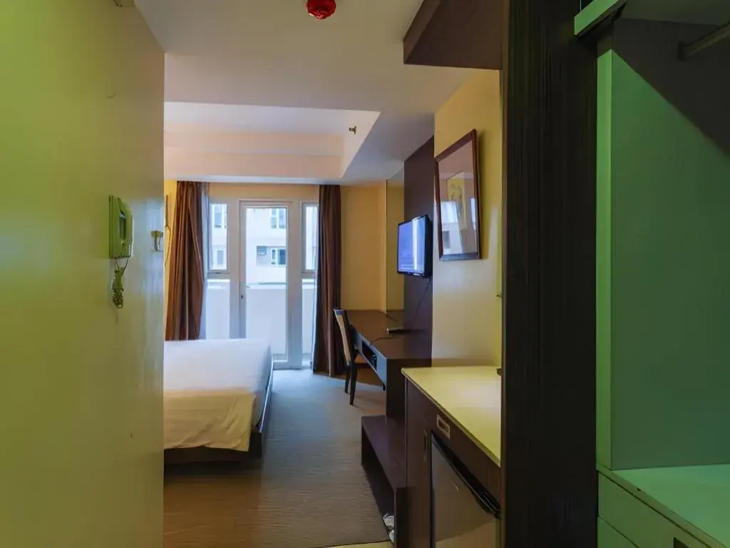 Bed in Stradella Hotel Bed in Stradella Hotel