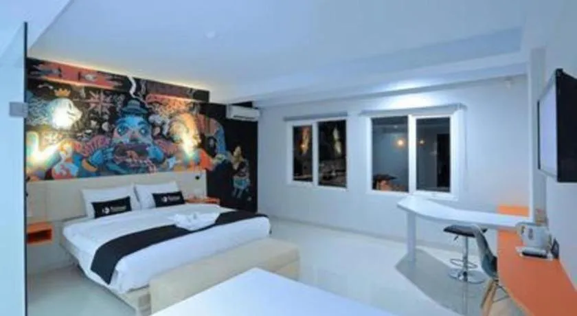 Bed in Fizz Hotel Lombok