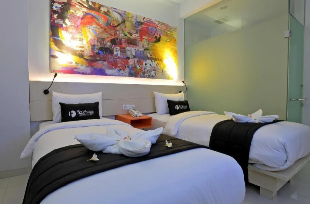 Bed in Fizz Hotel Lombok