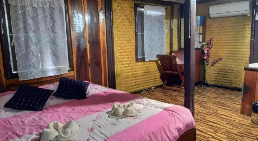 Bed in Jidapa Resort