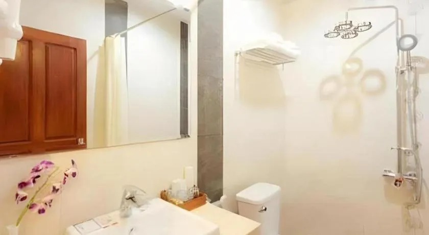 Kirirom Crystal Hotel