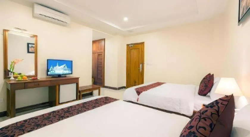 Bed in Kirirom Crystal Hotel