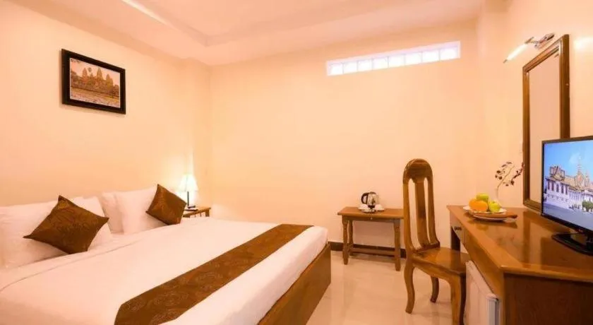 Bed in Kirirom Crystal Hotel