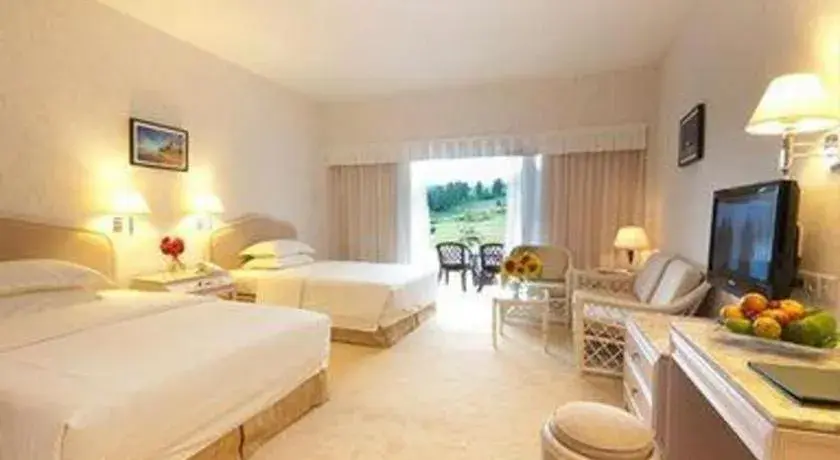 Bed in Grand Mutiara Hotel Bed in Grand Mutiara Hotel