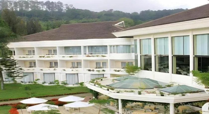 Grand Mutiara Hotel