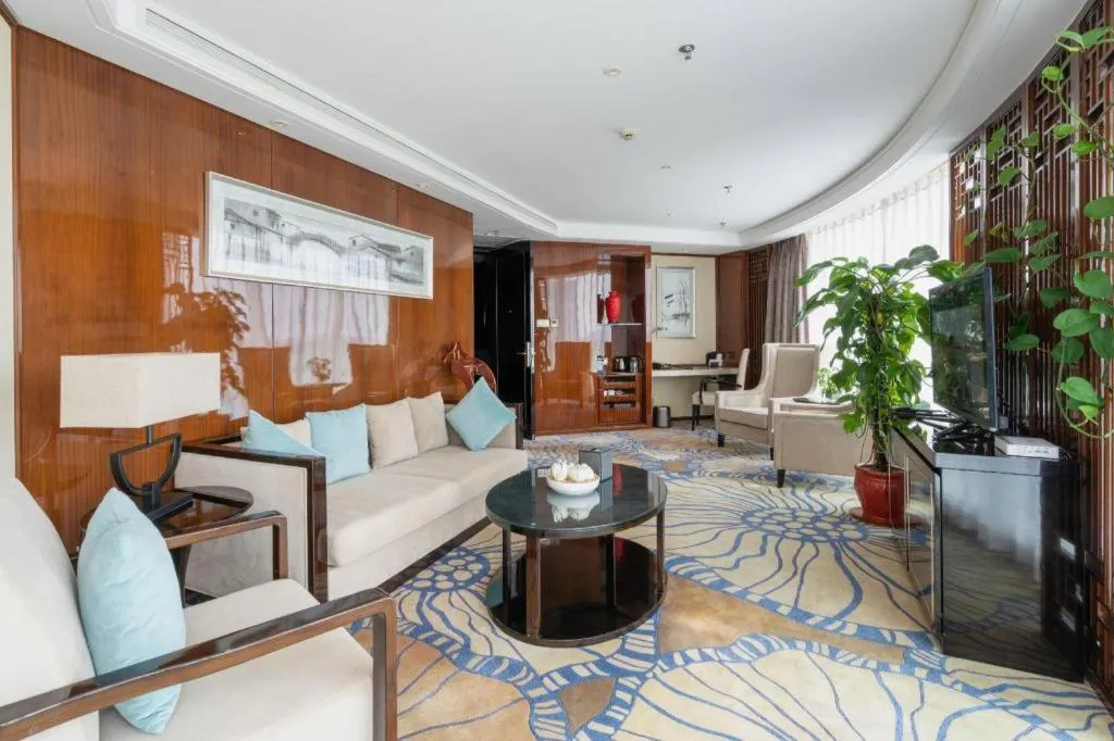 Yang Peng Jin Jiang Hotel