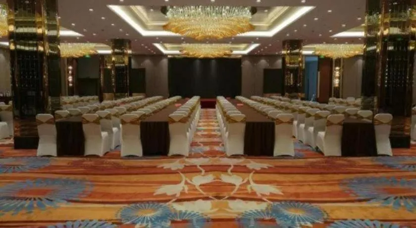 Yang Peng Jin Jiang Hotel
