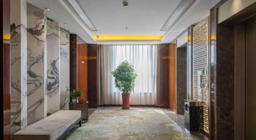 Yang Peng Jin Jiang Hotel