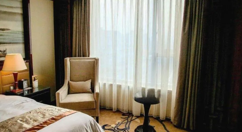 Bed in Yang Peng Jin Jiang Hotel