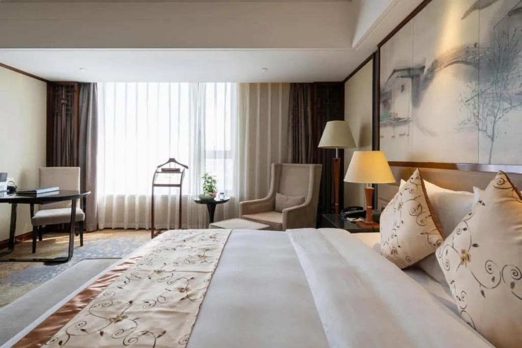 Bed in Yang Peng Jin Jiang Hotel