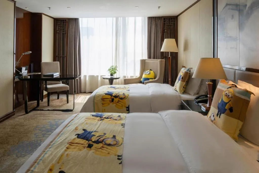 Bed in Yang Peng Jin Jiang Hotel