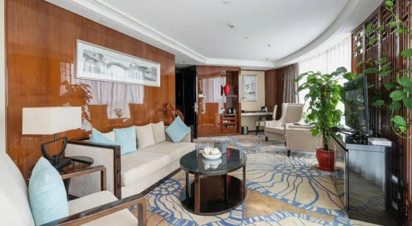 Yang Peng Jin Jiang Hotel