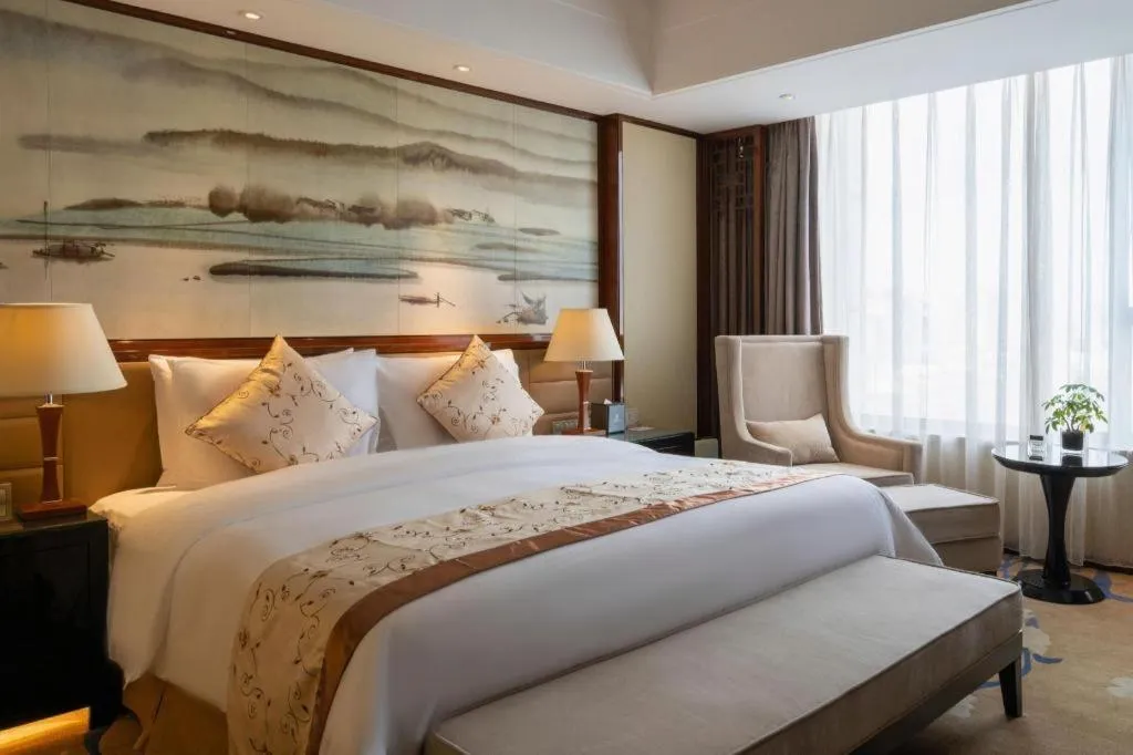 Bed in Yang Peng Jin Jiang Hotel