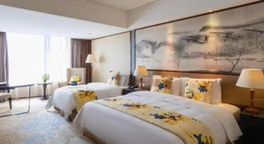 Bed in Yang Peng Jin Jiang Hotel