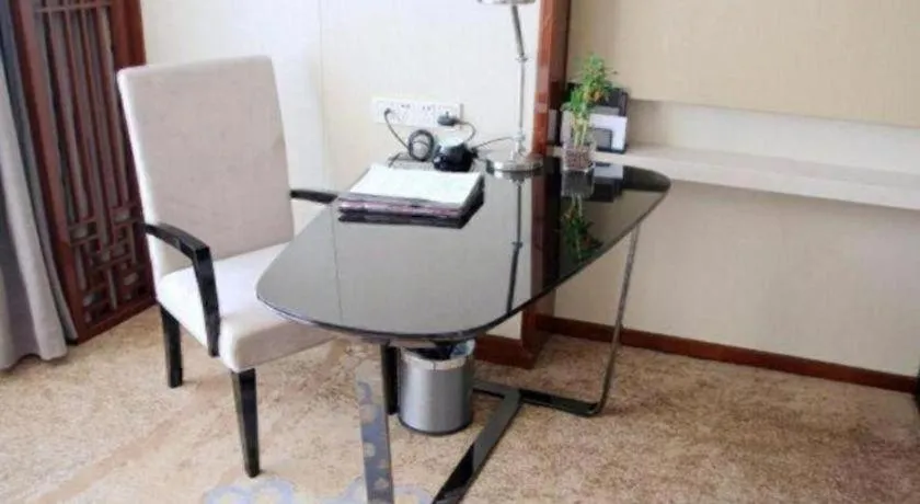 Yang Peng Jin Jiang Hotel