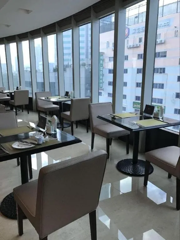 Dongguan Silver World Garden Hotel