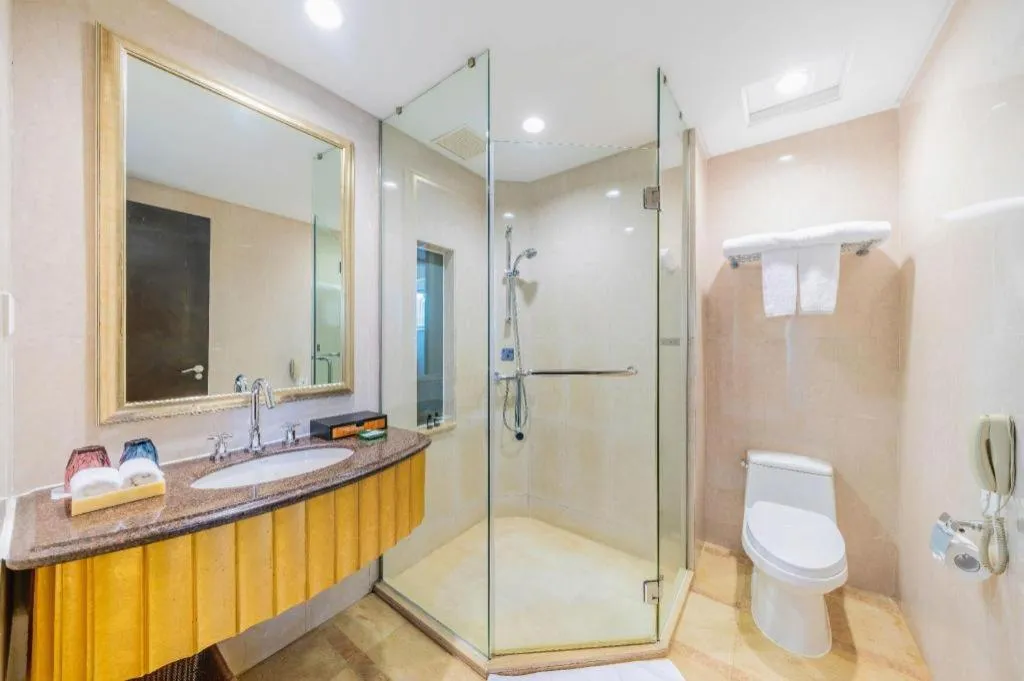 Dongguan Silver World Garden Hotel