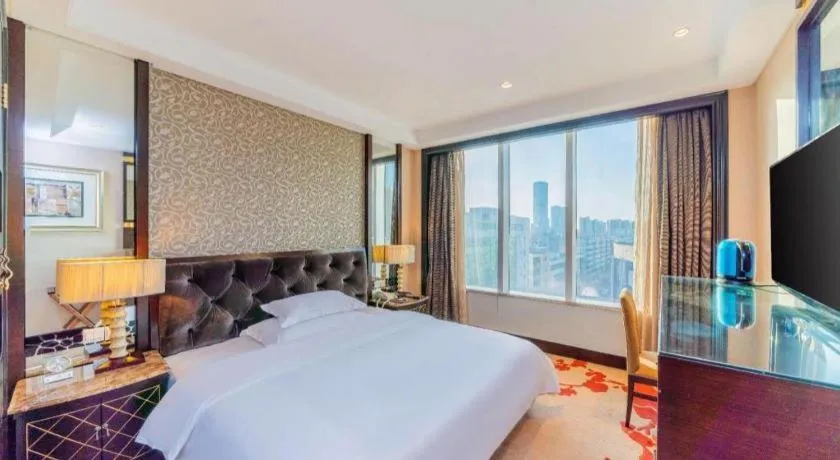 Bed in Dongguan Silver World Garden Hotel