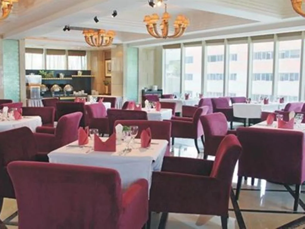 Dongguan Silver World Garden Hotel