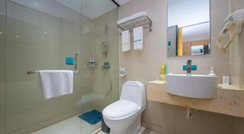 City Comfort Inn Yangjiang Baili Plaza Mojiang Road