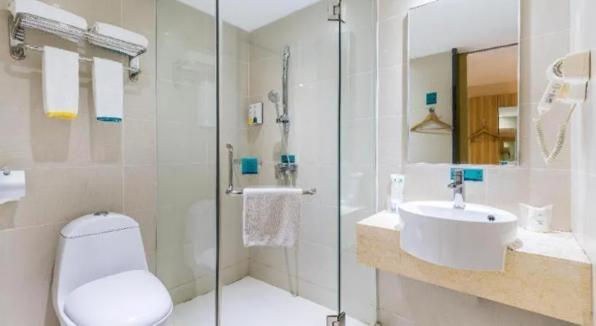 City Comfort Inn Yangjiang Baili Plaza Mojiang Road