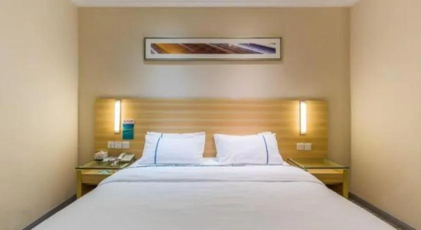 Bed in City Comfort Inn Yangjiang Baili Plaza Mojiang Road