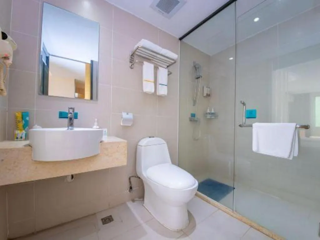 City Comfort Inn Yangjiang Baili Plaza Mojiang Road