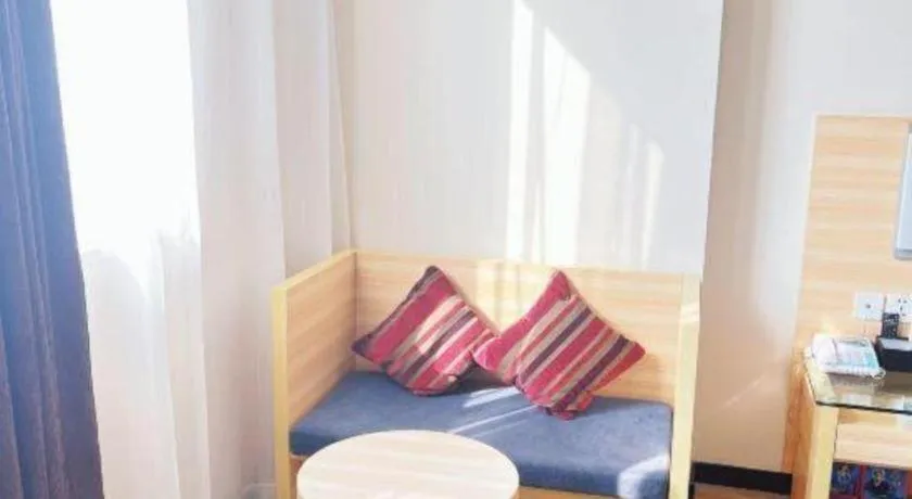 City Comfort Inn Yangjiang Baili Plaza Mojiang Road