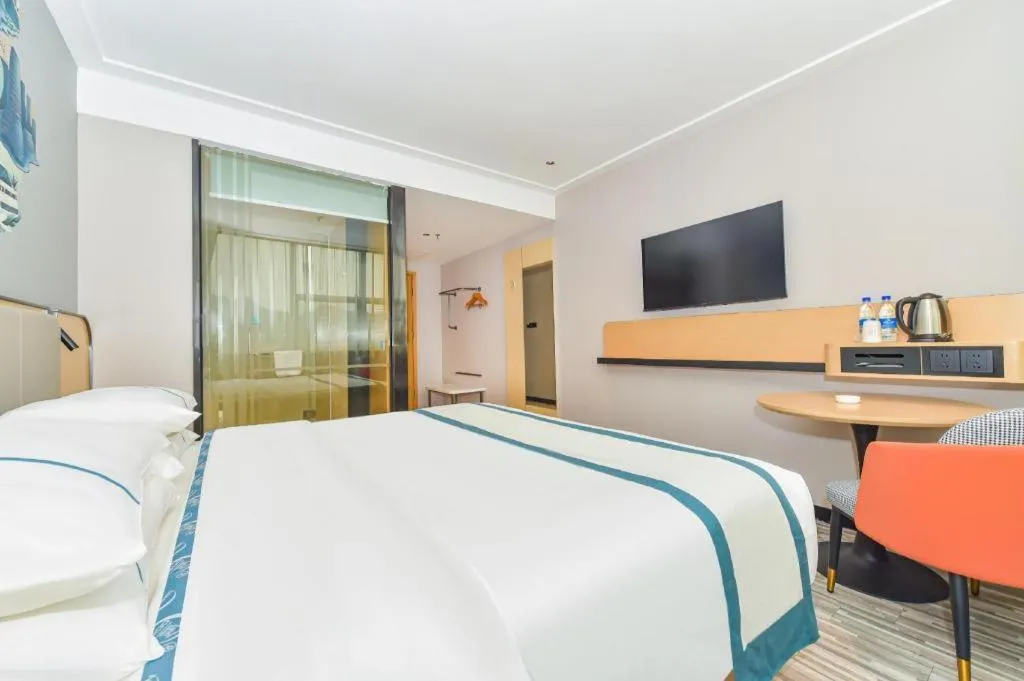 Bed in City Comfort Inn Liuzhou Ma'anshan Rongjun Road