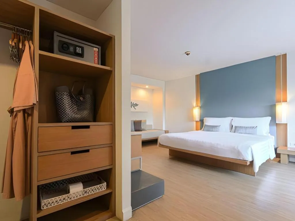Bed in Ramada by Wyndham Phuket Southsea