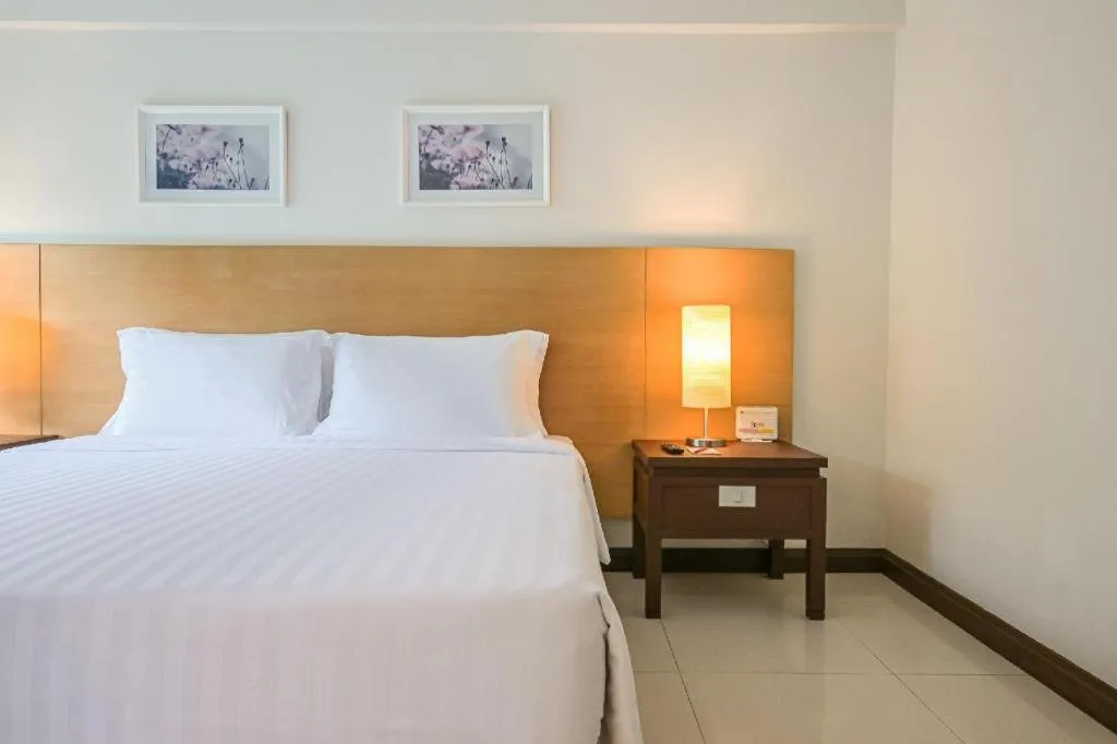 Bed in Ramada by Wyndham Phuket Southsea