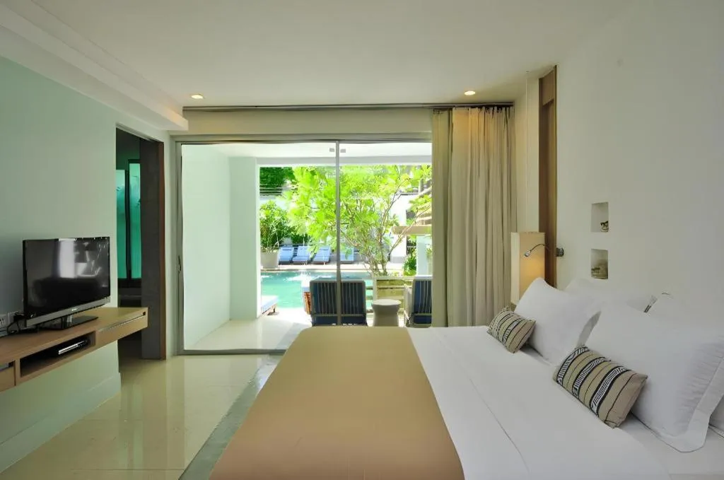 Bed in Ramada by Wyndham Phuket Southsea